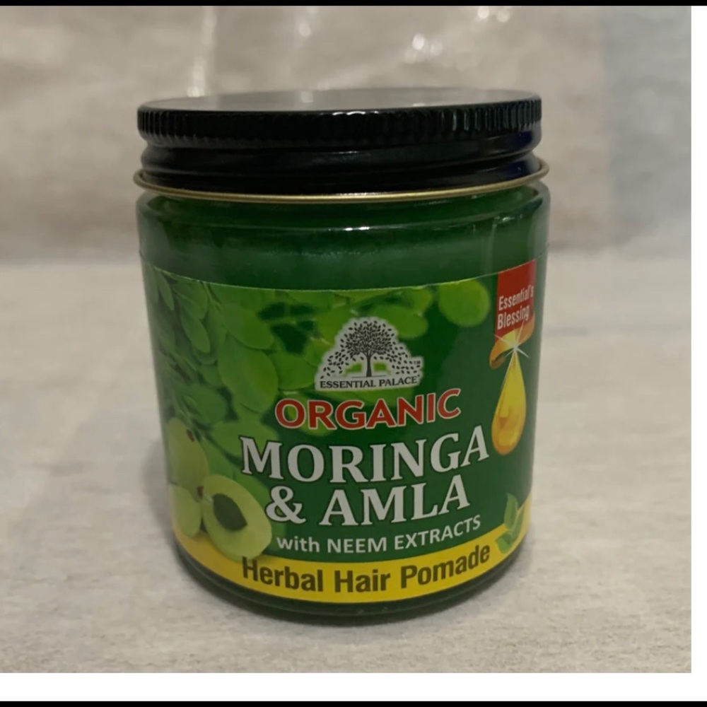 ORGANIC MORINGA & AMLA HAIR POMEDE